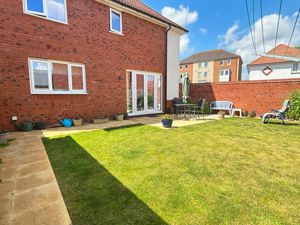 Photo 14- click for photo gallery